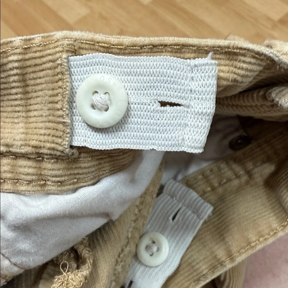 OshKosh B’gosh Girls Size 4 Tan Khaki Corduroy Pants Adjustable Waist